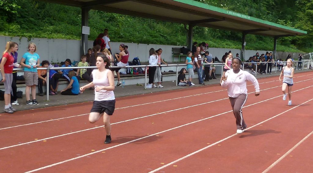 <i><b>Bundesjugendspiele 2011-062</b></i>